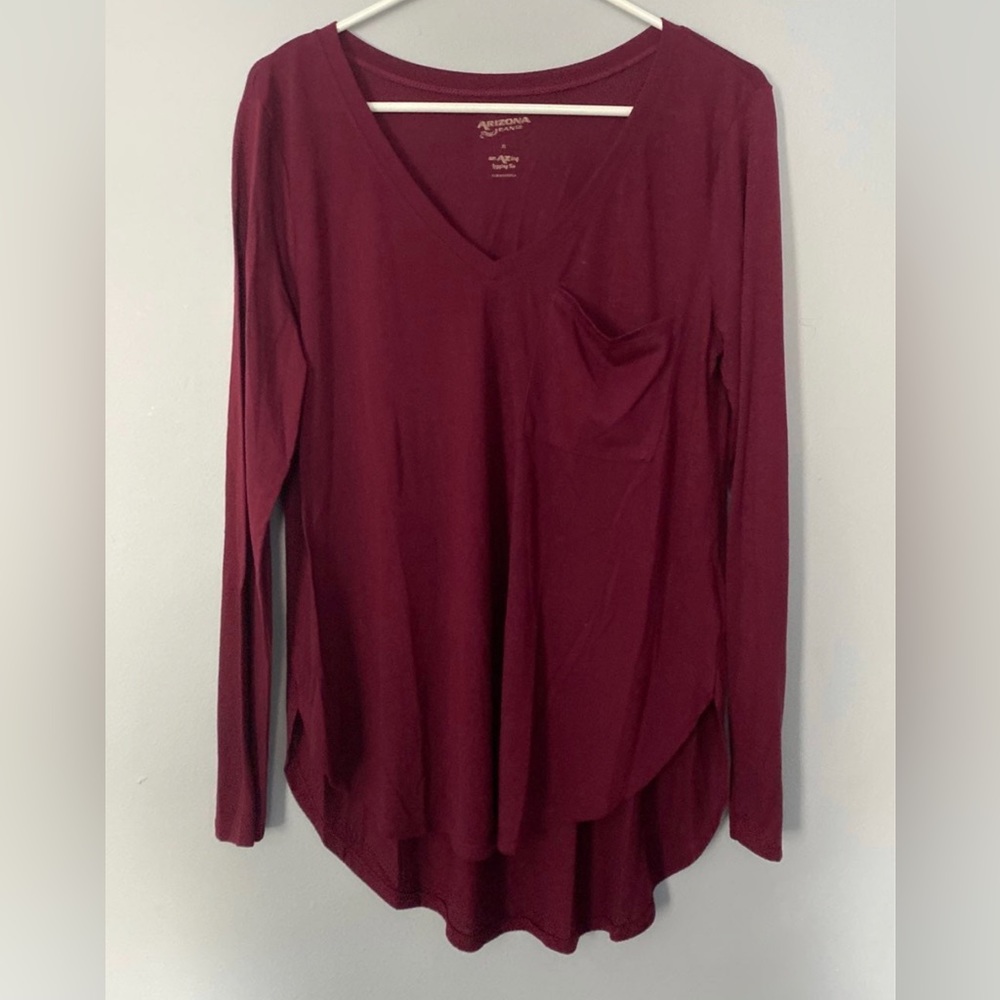 Large maroon long sleeve T-shirt
